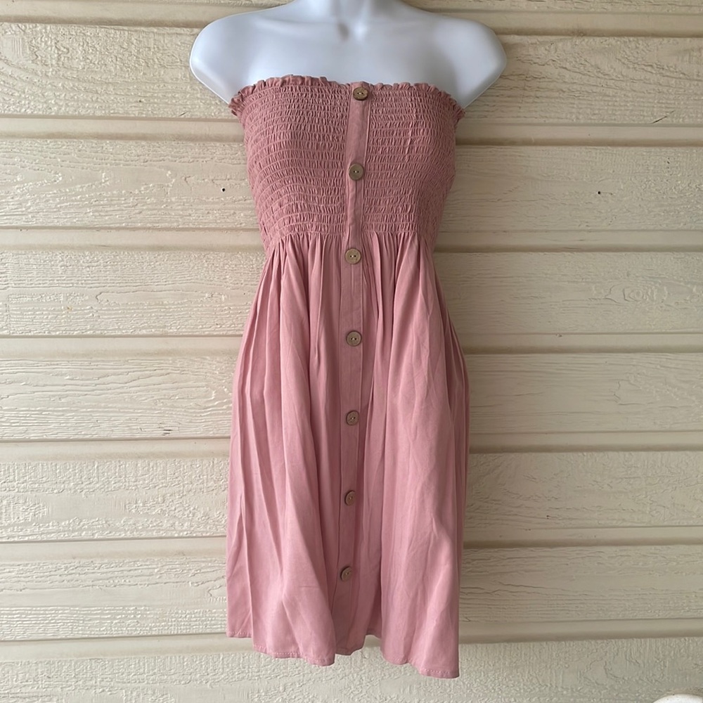 Super cute strapless sundress